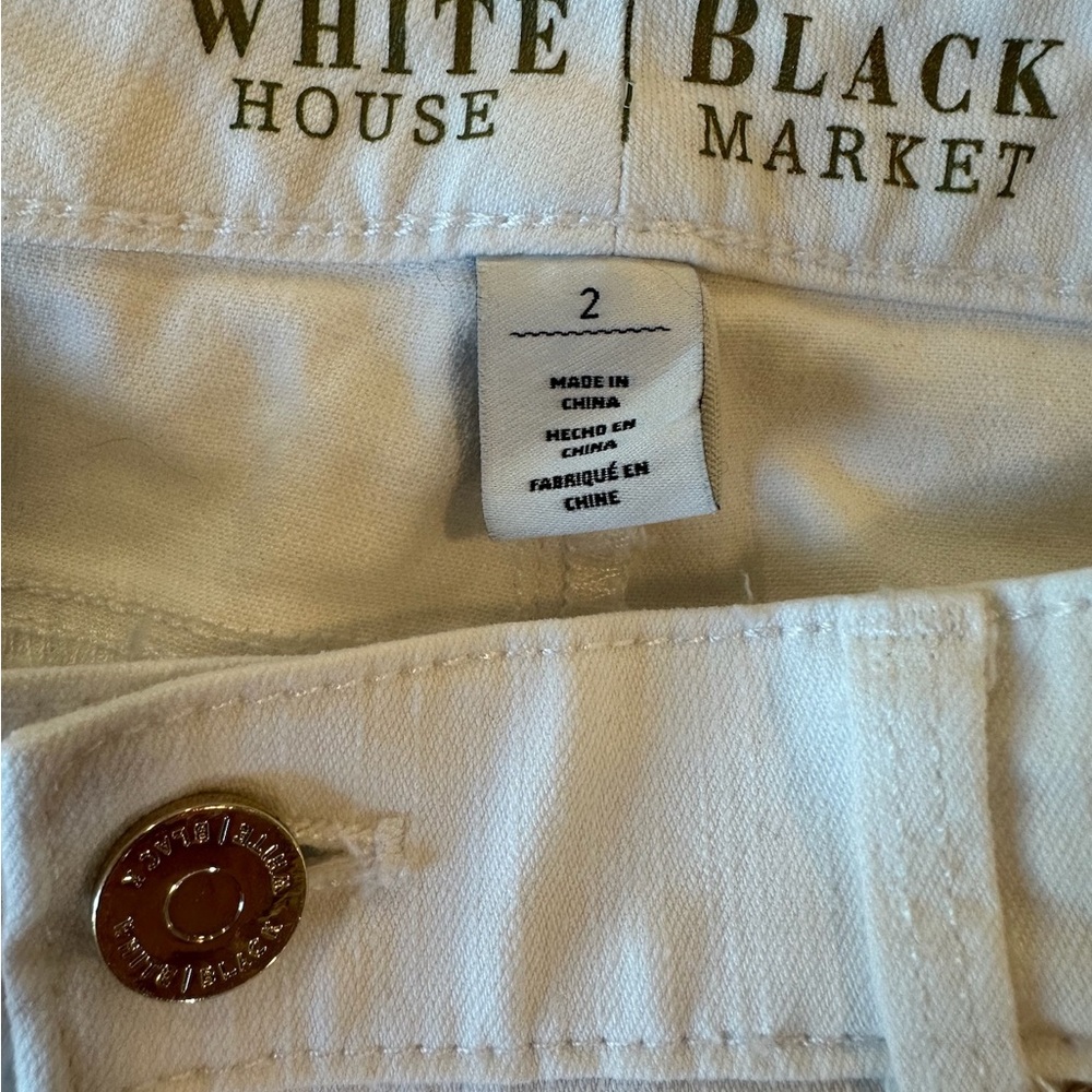 White House/Black Market White Women's Distressed Cropped Jeans Size 2 - Picture 6 of 7